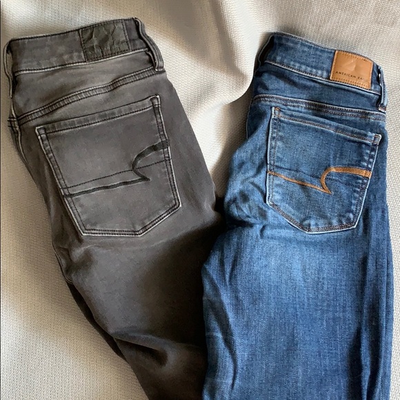The 2 by 2 Lot: 2 American Eagle Jeans size 2 Long - Picture 10 of 10